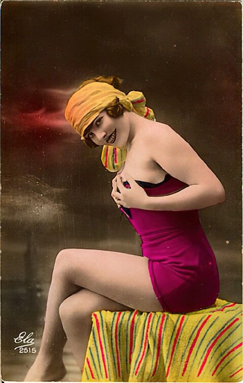 Photo 806 - Color Tint Vintage Nude Men and Women Sepia, Monochrome and Others Photo 806 - Color Tint Vintage Nude Men and Women Sepia, Monochrome and Others