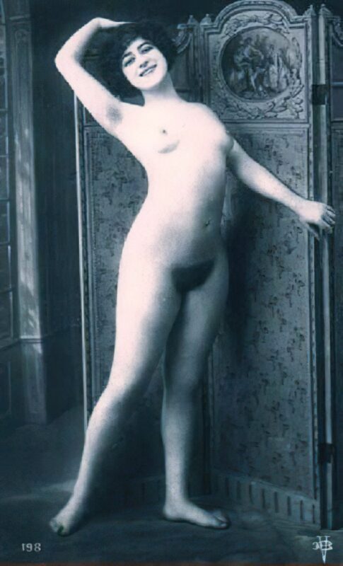 Volume 3 of Black and White Photo of Naked / Nude Women and Girls in the Vintage Era