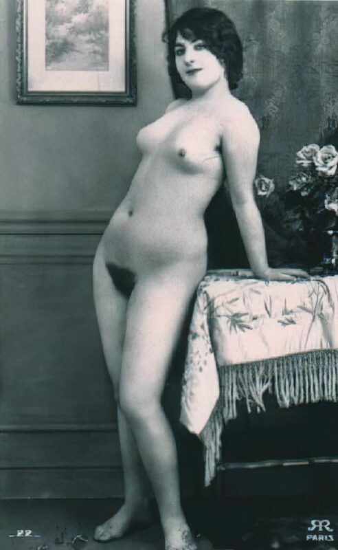 Volume 3 of Black and White Photo of Naked / Nude Women and Girls in the Vintage Era