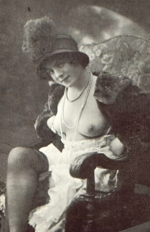 Volume 3 of Black and White Photo of Naked / Nude Women and Girls in the Vintage Era
