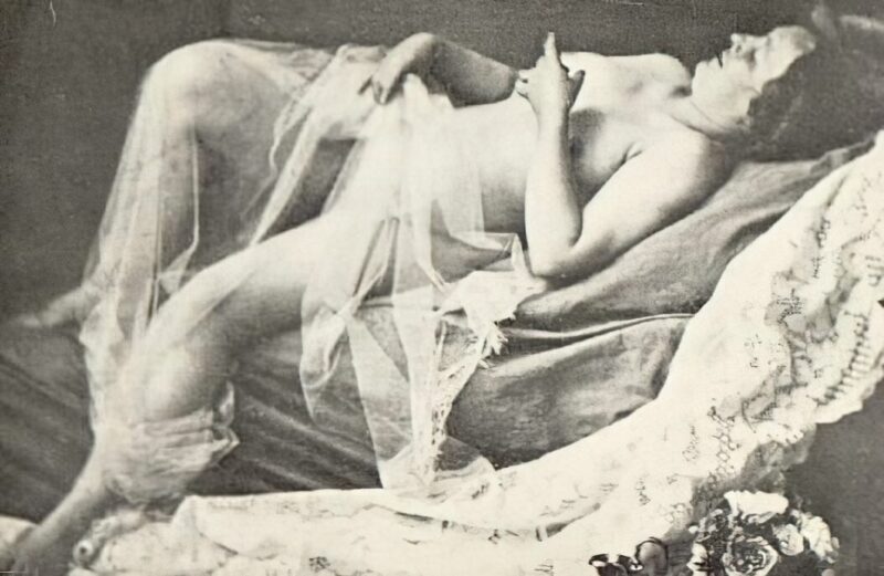 Volume 3 of Black and White Photo of Naked / Nude Women and Girls in the Vintage Era