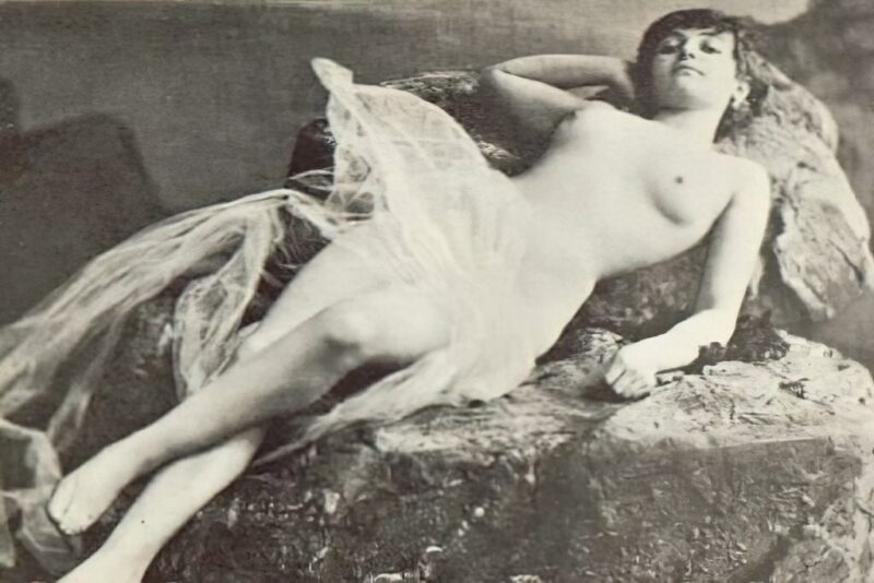 Volume 3 of Black and White Photo of Naked / Nude Women and Girls in the Vintage Era