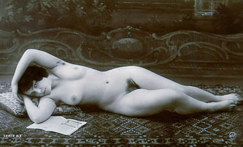 Volume 3 of Black and White Photo of Naked / Nude Women and Girls in the Vintage Era