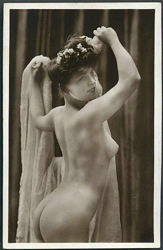 Volume 3 of Black and White Photo of Naked / Nude Women and Girls in the Vintage Era