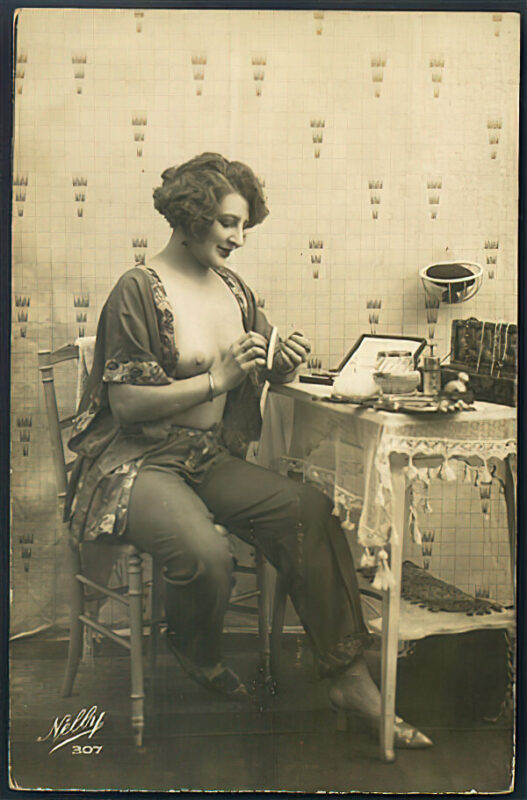 Volume 3 of Black and White Photo of Naked / Nude Women and Girls in the Vintage Era