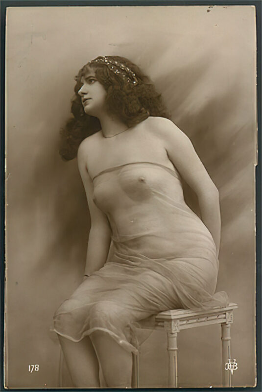 Volume 3 of Black and White Photo of Naked / Nude Women and Girls in the Vintage Era