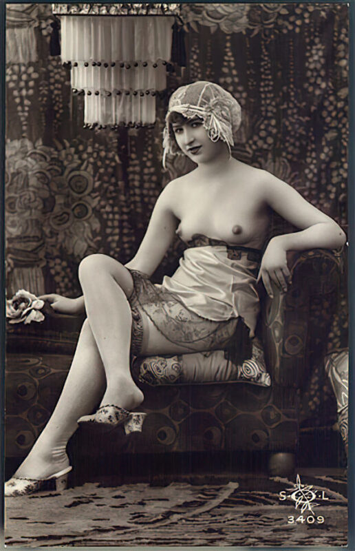 Volume 3 of Black and White Photo of Naked / Nude Women and Girls in the Vintage Era