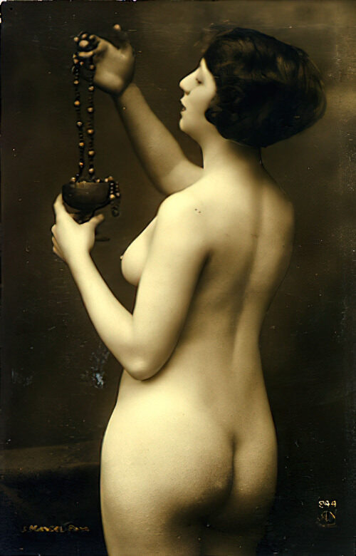 Volume 3 of Black and White Photo of Naked / Nude Women and Girls in the Vintage Era