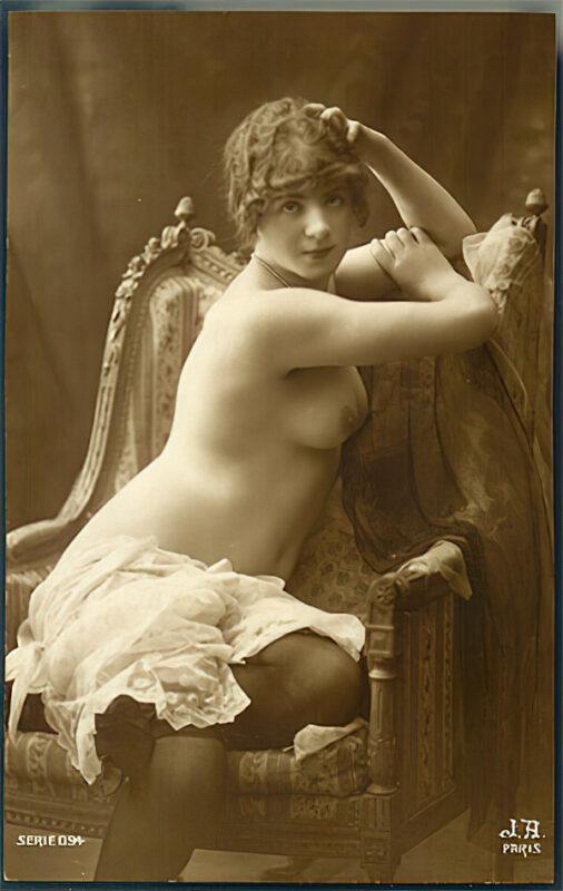 Volume 3 of Black and White Photo of Naked / Nude Women and Girls in the Vintage Era