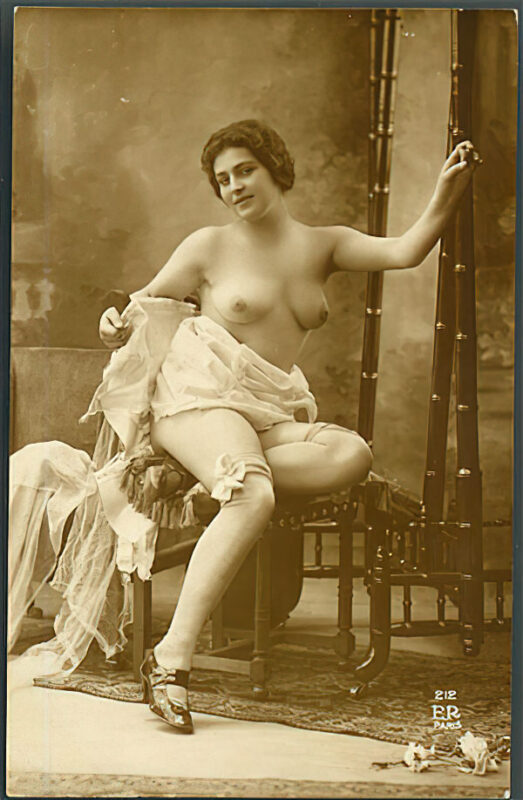 Volume 3 of Black and White Photo of Naked / Nude Women and Girls in the Vintage Era