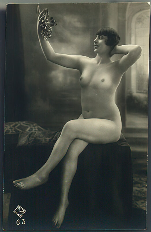 Volume 3 of Black and White Photo of Naked / Nude Women and Girls in the Vintage Era