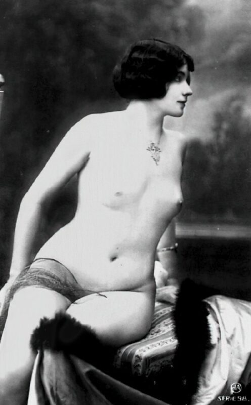 Volume 3 of Black and White Photo of Naked / Nude Women and Girls in the Vintage Era