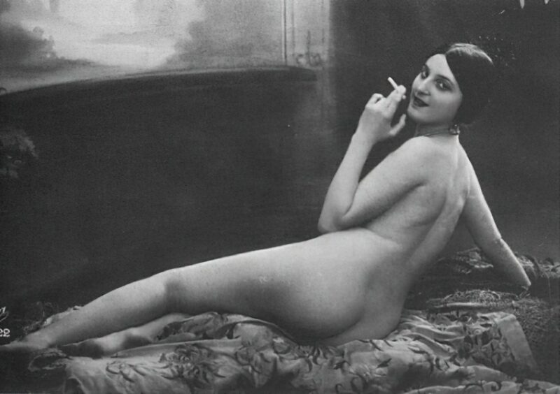 Volume 3 of Black and White Photo of Naked / Nude Women and Girls in the Vintage Era