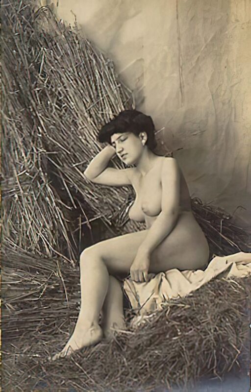 Volume 3 of Black and White Photo of Naked / Nude Women and Girls in the Vintage Era