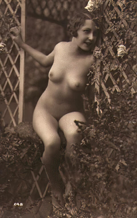 Volume 3 of Black and White Photo of Naked / Nude Women and Girls in the Vintage Era