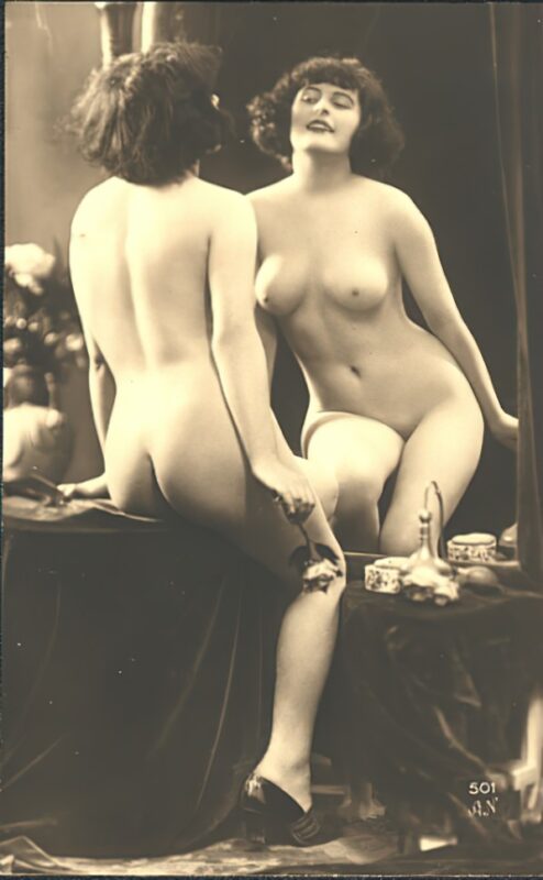Volume 3 of Black and White Photo of Naked / Nude Women and Girls in the Vintage Era