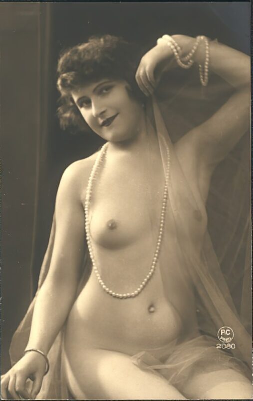 Volume 3 of Black and White Photo of Naked / Nude Women and Girls in the Vintage Era
