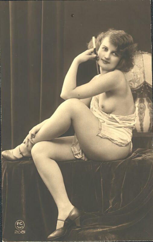 Volume 3 of Black and White Photo of Naked / Nude Women and Girls in the Vintage Era