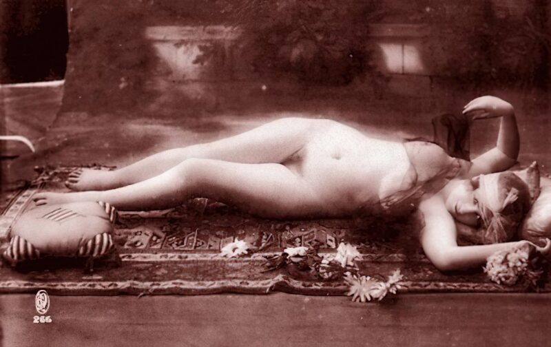 Volume 3 of Black and White Photo of Naked / Nude Women and Girls in the Vintage Era