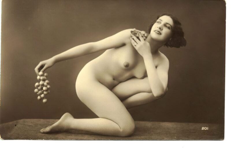 Volume 3 of Black and White Photo of Naked / Nude Women and Girls in the Vintage Era