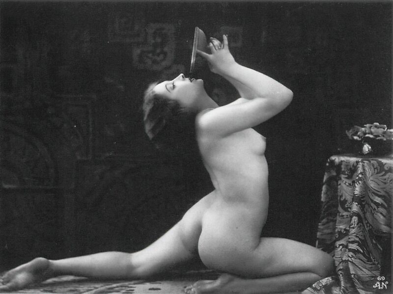 Volume 3 of Black and White Photo of Naked / Nude Women and Girls in the Vintage Era