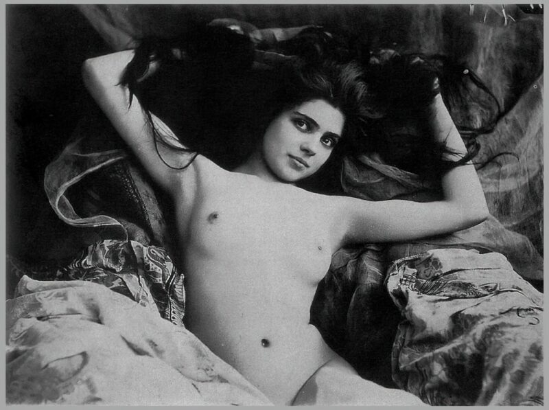 Volume 3 of Black and White Photo of Naked / Nude Women and Girls in the Vintage Era