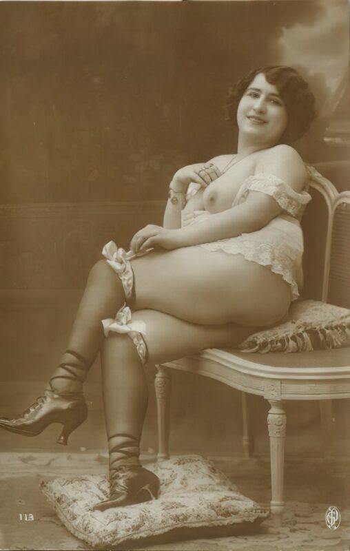 Volume 4 of Black and White Image of Naked / Nude Women and Girls in the Vintage Era