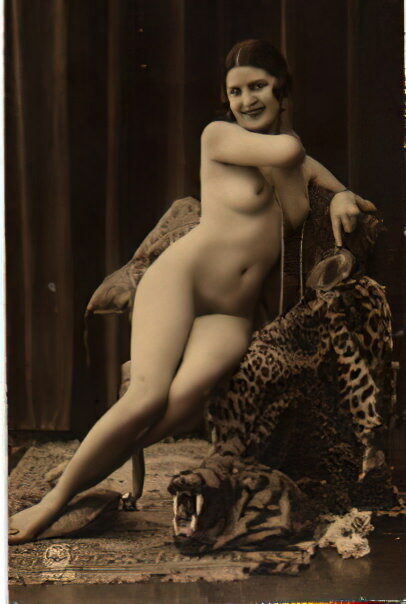 Volume 4 of Black and White Image of Naked / Nude Women and Girls in the Vintage Era