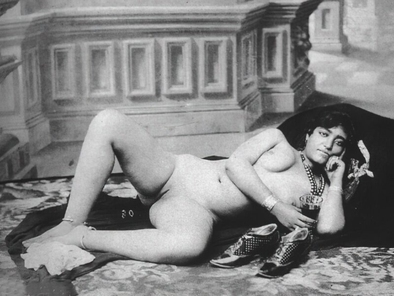 Volume 4 of Black and White Image of Naked / Nude Women and Girls in the Vintage Era
