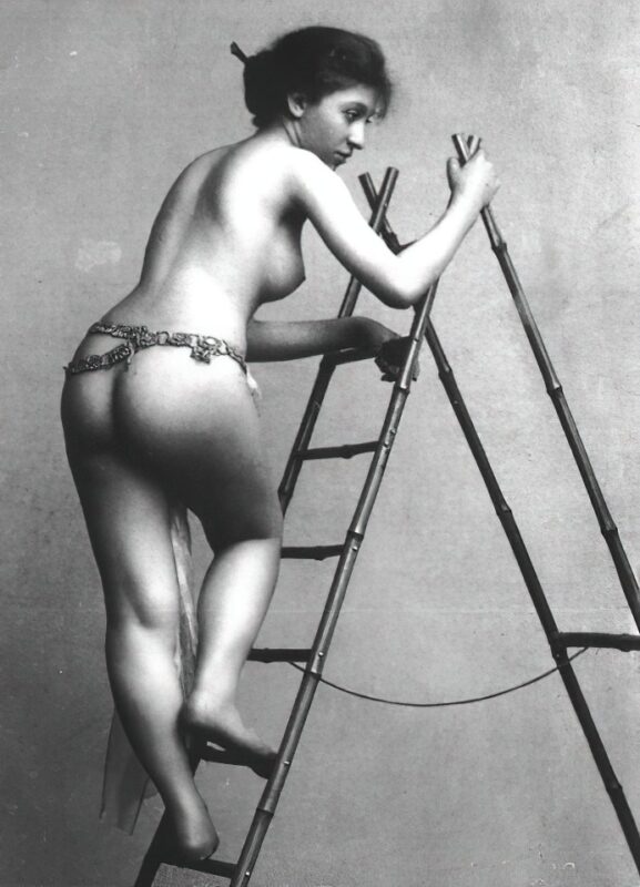 Volume 4 of Black and White Image of Naked / Nude Women and Girls in the Vintage Era