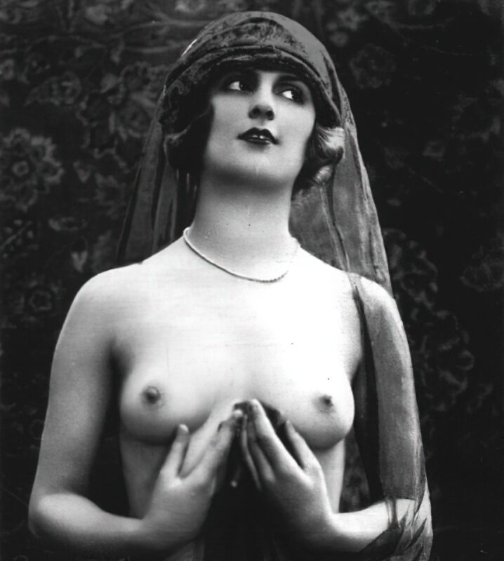 Volume 4 of Black and White Image of Naked / Nude Women and Girls in the Vintage Era