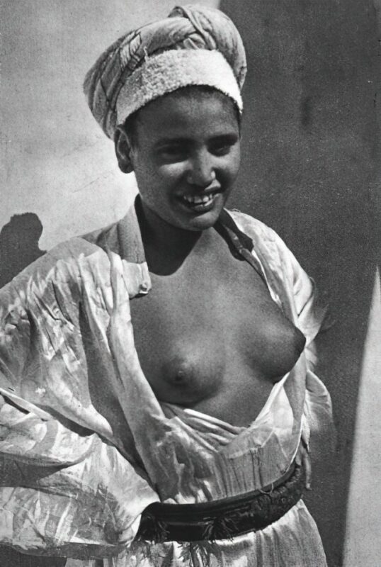 Volume 4 of Black and White Image of Naked / Nude Women and Girls in the Vintage Era