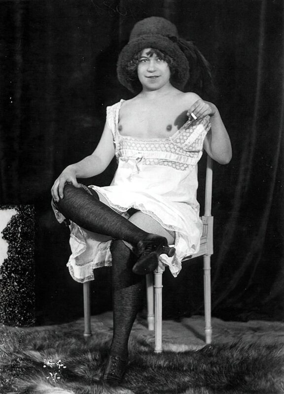 Volume 4 of Black and White Image of Naked / Nude Women and Girls in the Vintage Era