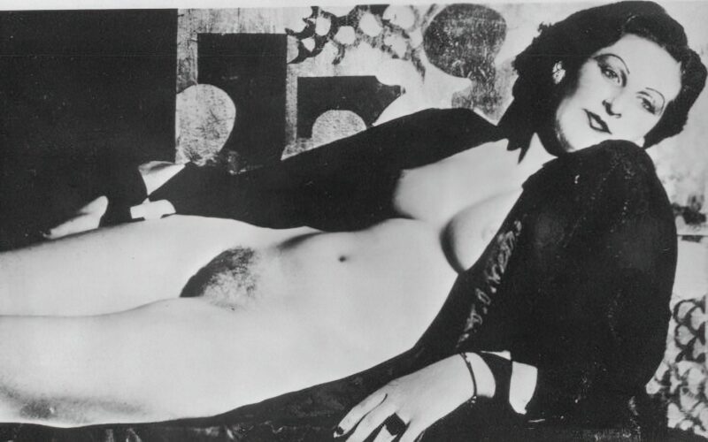 Volume 4 of Black and White Image of Naked / Nude Women and Girls in the Vintage Era