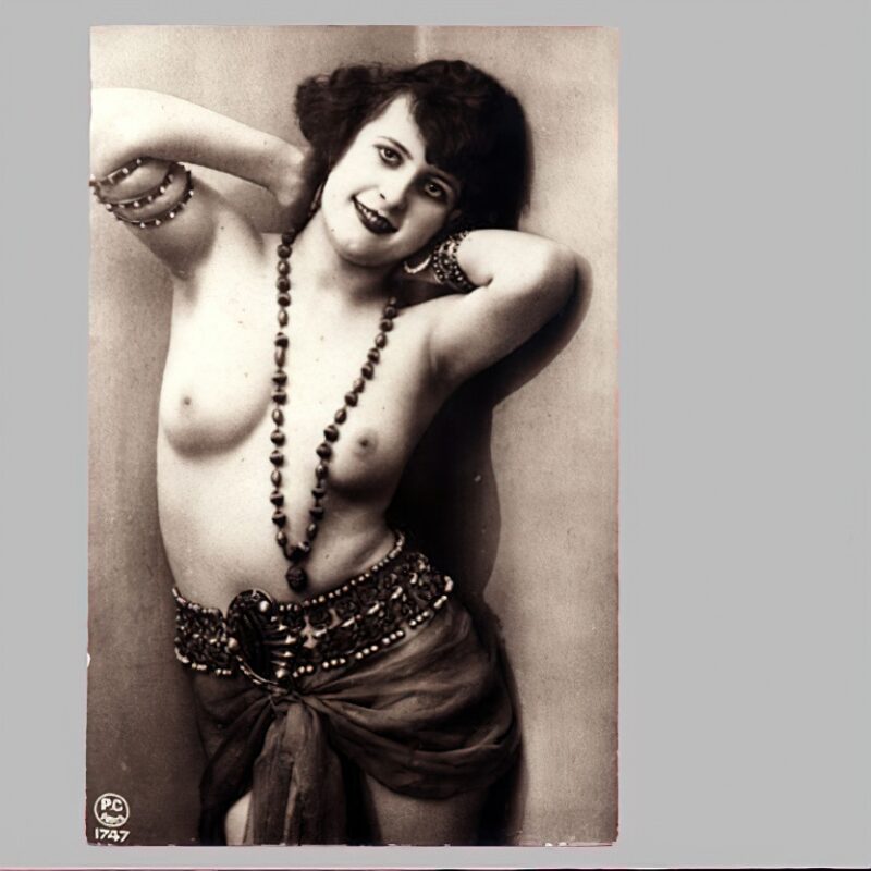 Volume 4 of Black and White Image of Naked / Nude Women and Girls in the Vintage Era