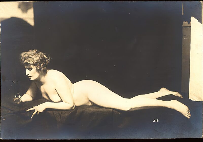 Volume 4 of Black and White Image of Naked / Nude Women and Girls in the Vintage Era