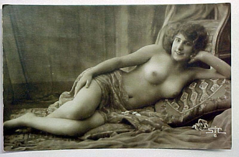 Volume 4 of Black and White Image of Naked / Nude Women and Girls in the Vintage Era