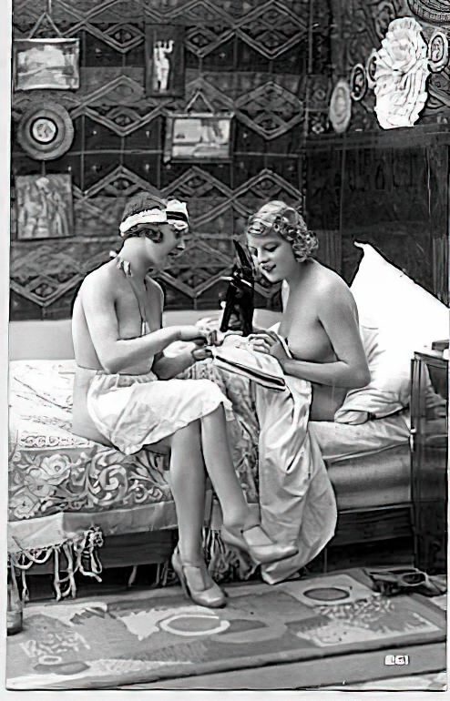 Volume 4 of Black and White Image of Naked / Nude Women and Girls in the Vintage Era