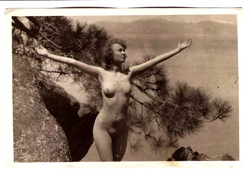Volume 4 of Black and White Image of Naked / Nude Women and Girls in the Vintage Era
