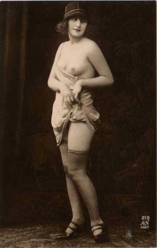 Volume 4 of Black and White Image of Naked / Nude Women and Girls in the Vintage Era