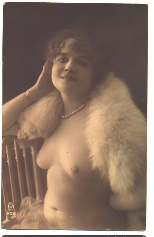 Volume 4 of Black and White Image of Naked / Nude Women and Girls in the Vintage Era