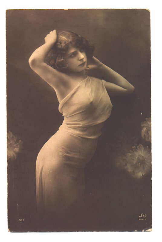 Volume 4 of Black and White Image of Naked / Nude Women and Girls in the Vintage Era