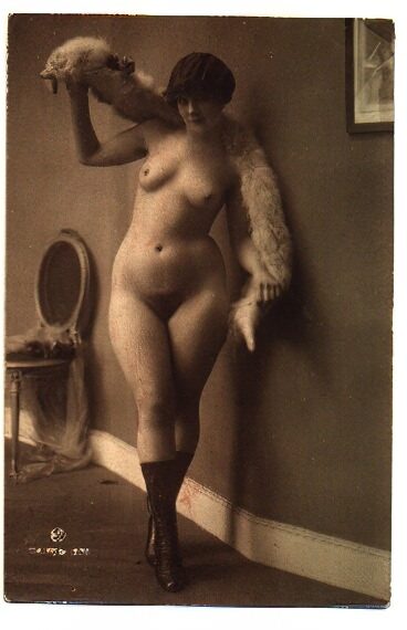 Volume 4 of Black and White Image of Naked / Nude Women and Girls in the Vintage Era