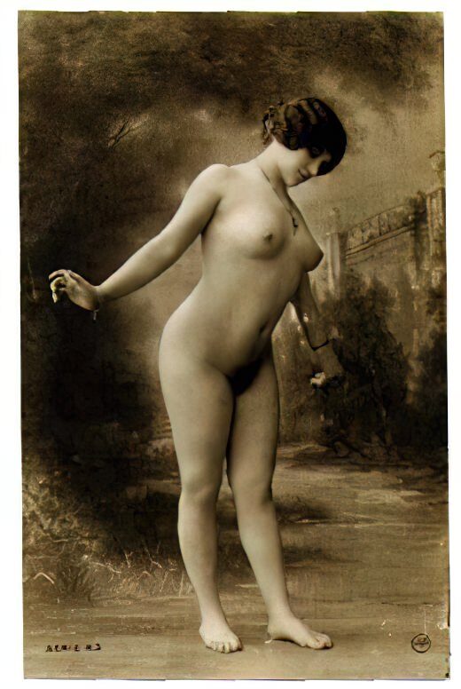 Volume 4 of Black and White Image of Naked / Nude Women and Girls in the Vintage Era