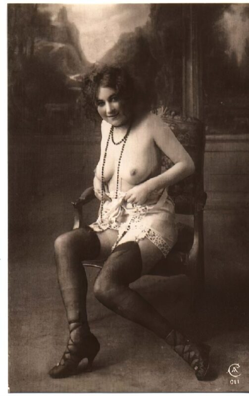 Volume 4 of Black and White Image of Naked / Nude Women and Girls in the Vintage Era