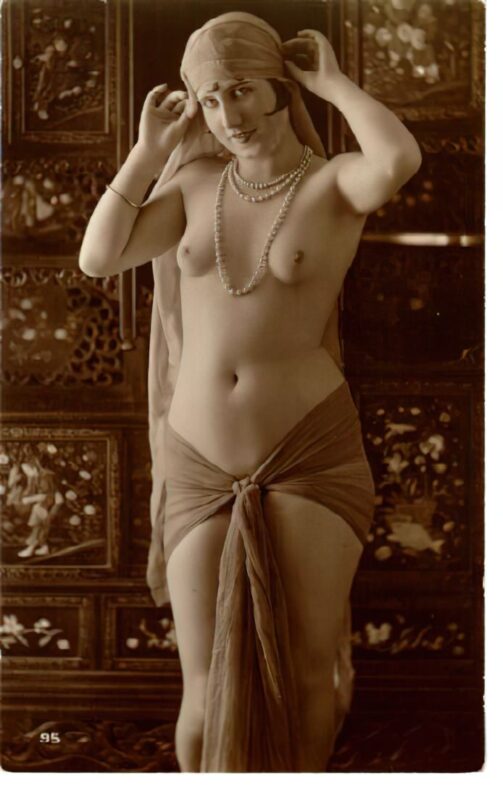 Volume 4 of Black and White Image of Naked / Nude Women and Girls in the Vintage Era