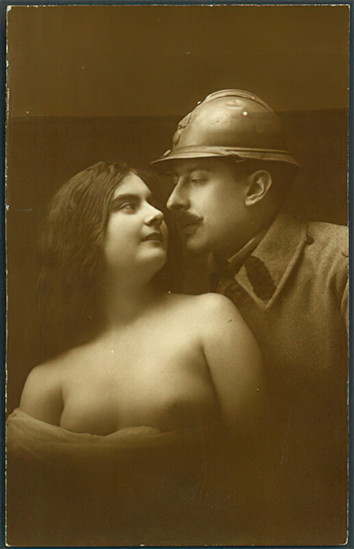 B&W Volume 5 Image of Naked / Nude Woman in the Vintage Era