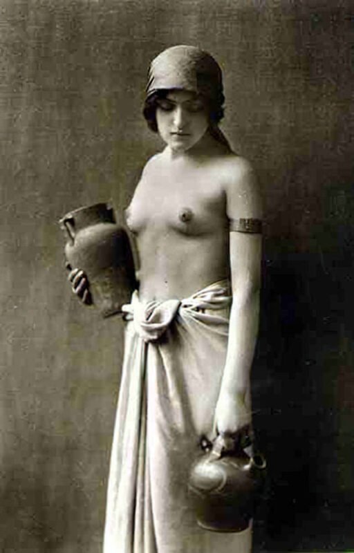 B&W Volume 5 Image of Naked / Nude Woman in the Vintage Era