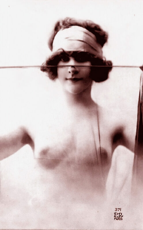 B&W Volume 5 Image of Naked / Nude Woman in the Vintage Era