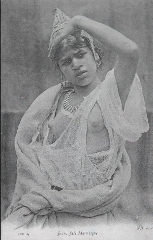 Volume 4 of Vintage Erotica and Photo Image Galleries of Classic Women Nude in the 1800s to the 1920s